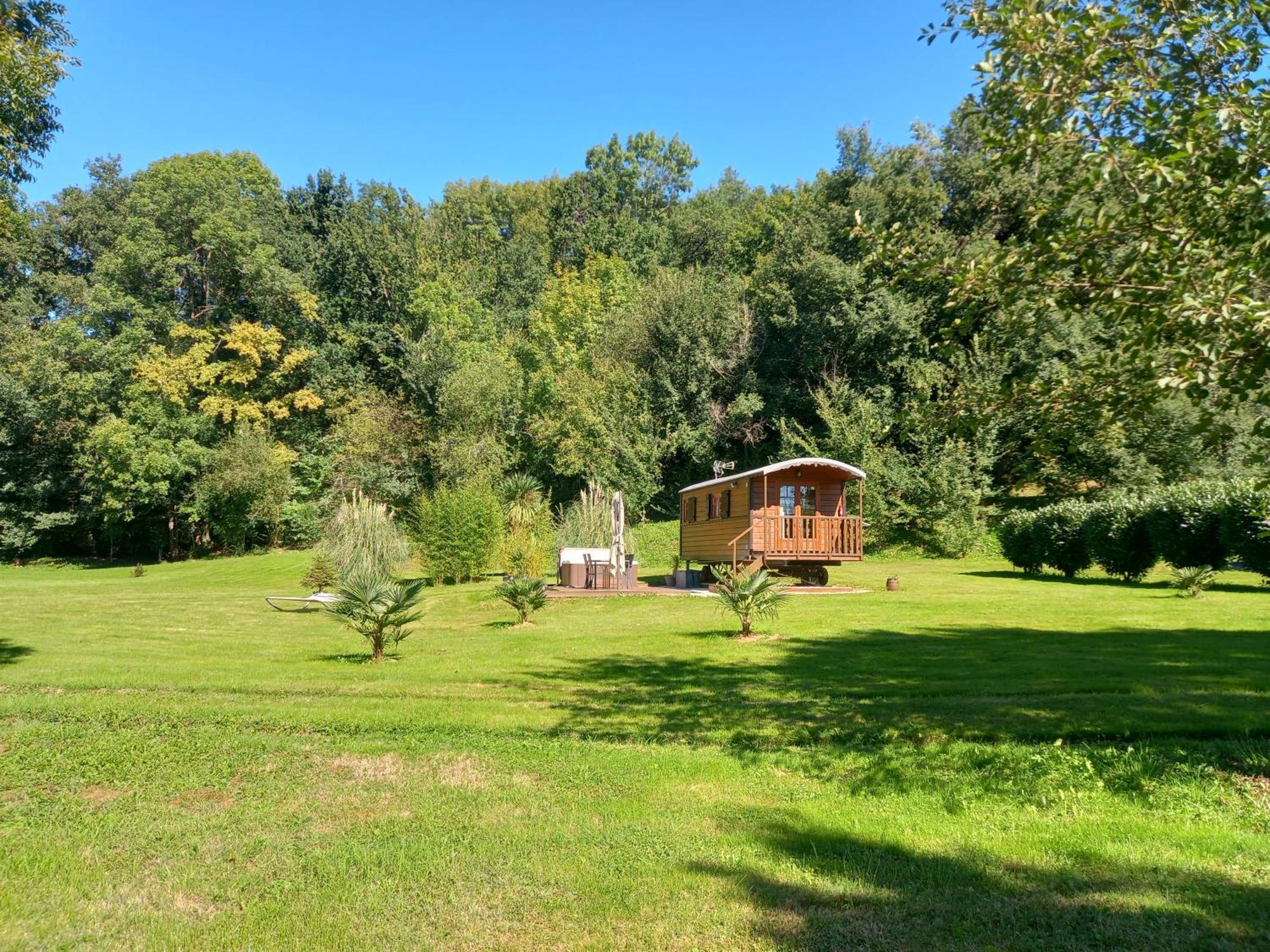 L'Oasis Des Pyrenees Villa Campuzan Eksteriør bilde