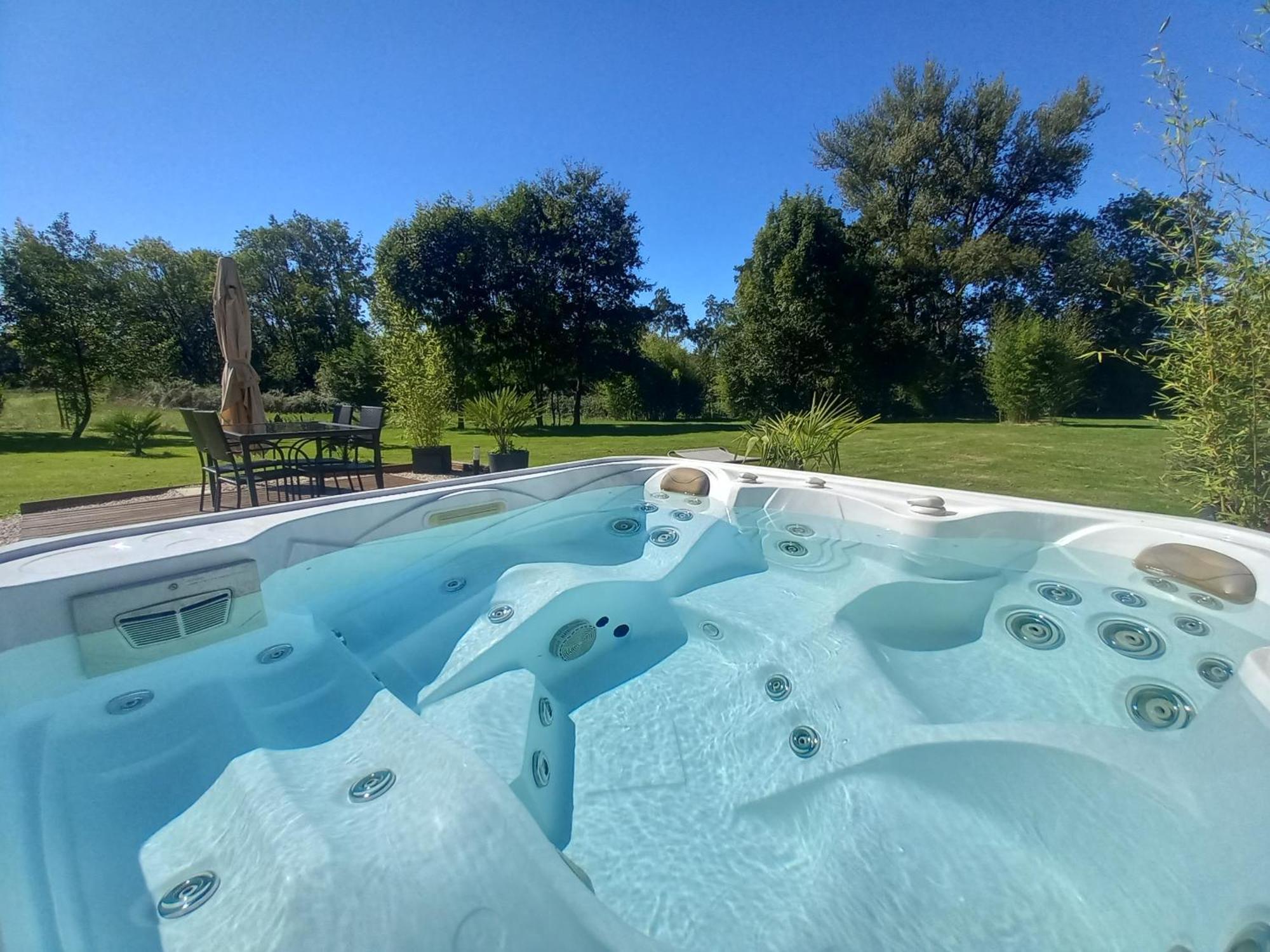 L'Oasis Des Pyrenees Villa Campuzan Eksteriør bilde